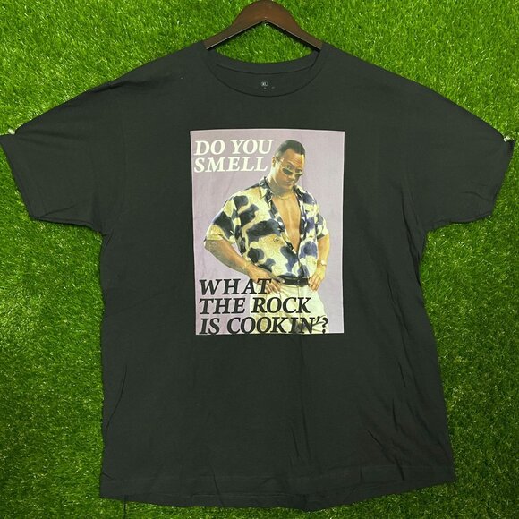 WWE The Rock Graphic T-shirt size XL - Picture 1 of 5